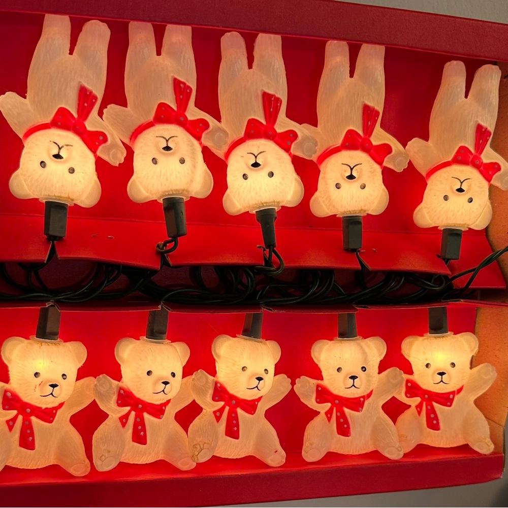 Vintage 80s Teddy Bear Novelty Christmas Tree Lights Made in Taiwan